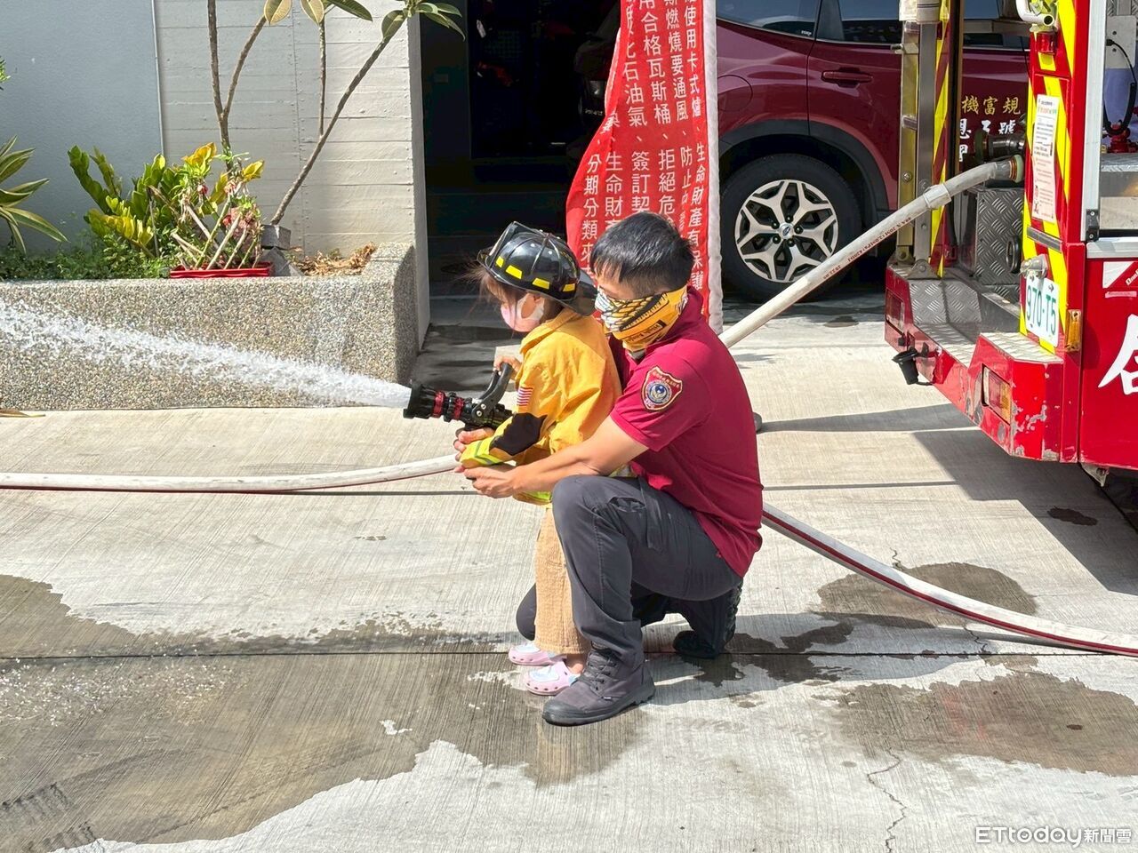 化身救火小英雄! 台南親子悠遊館攜手消防體驗防災任務