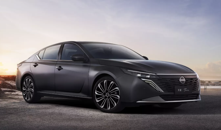 ▲Nissan小改款Teana、N6雙雙下線生產！預告今年底前上市。（圖／翻攝自Nissan）