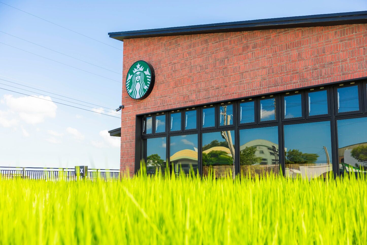 ▲伯朗咖啡館科大店。（圖／品牌提供）