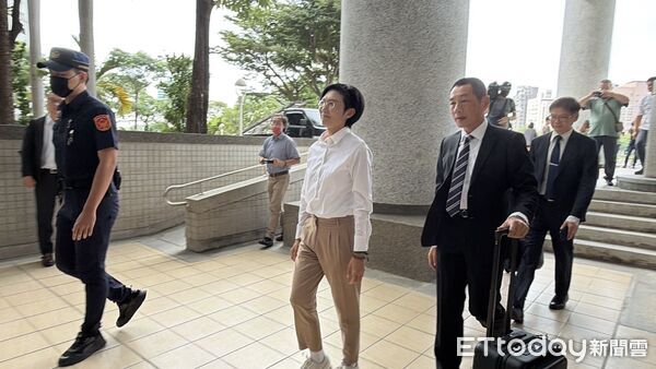 ▲▼快訊／詐領助理費首傳喚到庭　林岱樺：讓檢調暗黑角落曝光。（圖／記者陳宏瑞攝）