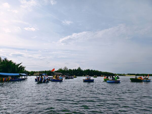 ▲▼會安椰子船。（圖／部落客混血珊莎的奇幻旅程授權提供）