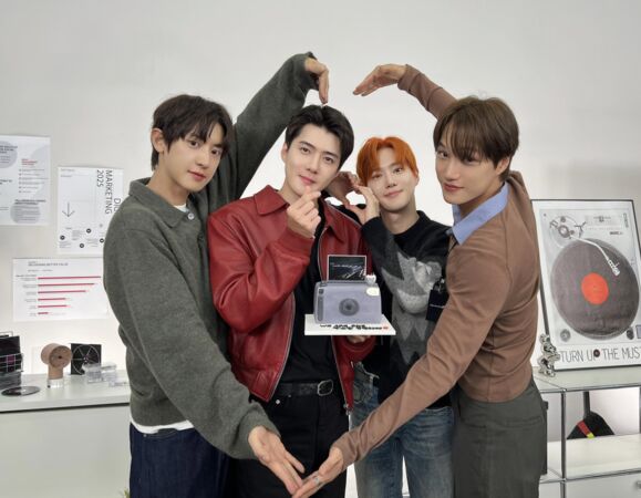 ▲▼少了他們3個！EXO回歸12月開見面會　官方證實：張藝興也會加入。（圖／翻攝自EXO臉書）