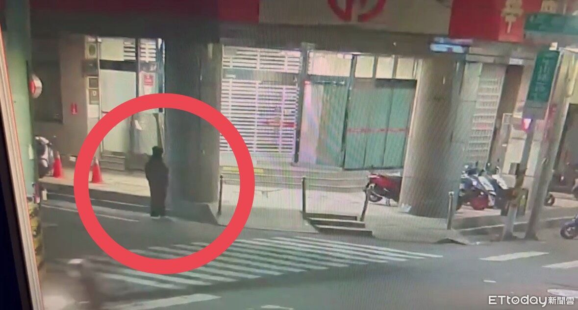 為萬元殺友棄屍!大熱天「包緊緊」逃亡 真相讓在地人嚇壞