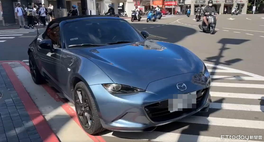 新竹爆銀樓搶案!嫌開「媽媽140萬跑車」 搶14萬金項鍊逃1hr落網