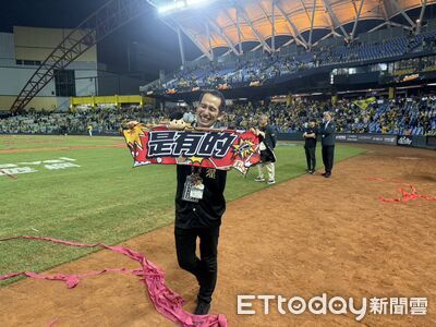 牧野幸輝接任領隊第一年就見證封王！90度鞠躬：謝謝等我們