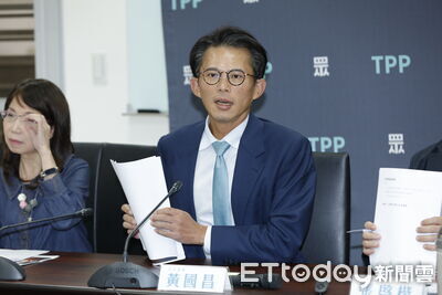 張景森出庭前嗆「把狗仔頭關好」 黃國昌:為了柯主席先讓他三拳