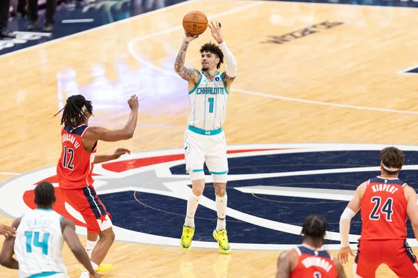 ▲黃蜂「球三弟」博爾繳出38分超級大三元，賽後卻強調贏球才最有意義。（圖／達志影像／美聯社）