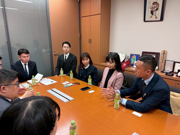 ▲▼民進黨青年局局長陳冠廷率團赴日官方訪問，拜會維新會政調會長齋藤Alex。（圖／立委陳冠廷國會辦公室提供）