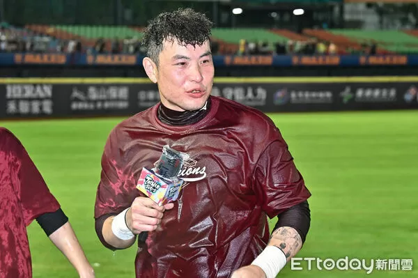 ▲▼2025中職台灣大賽G5單場MVP林泓育。（圖／記者李毓康攝）