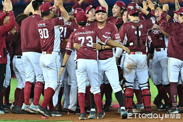 ▲▼2025中職台灣大賽，賽後曾豪駒激動落淚。（圖／記者李毓康攝）