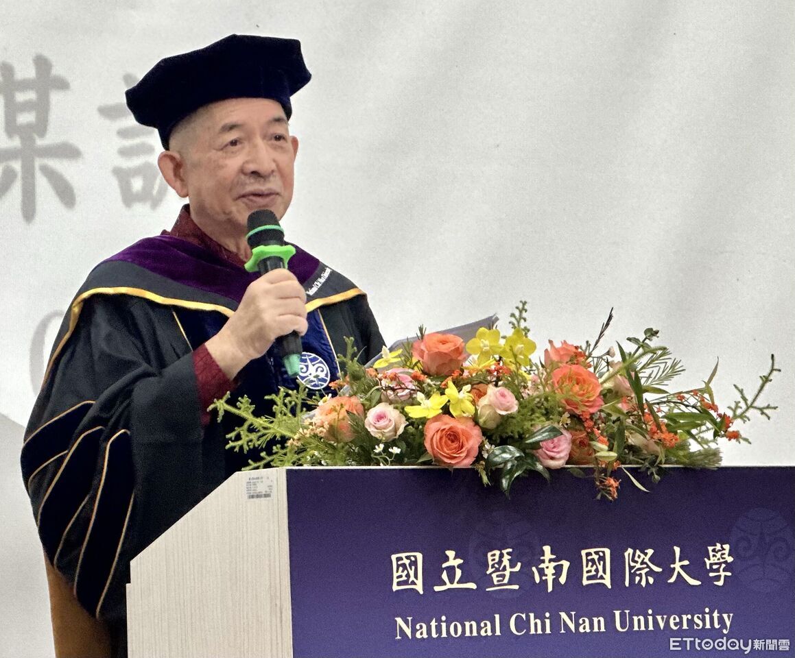 印尼台商之光暨教育公益推手 暨大頒授李謀誠名譽管理學博士學位