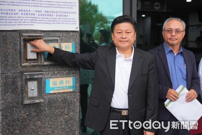 遭議長張峻狠踹桌 傅崐萁列6大罪狀提告:不容暴力破壞花蓮