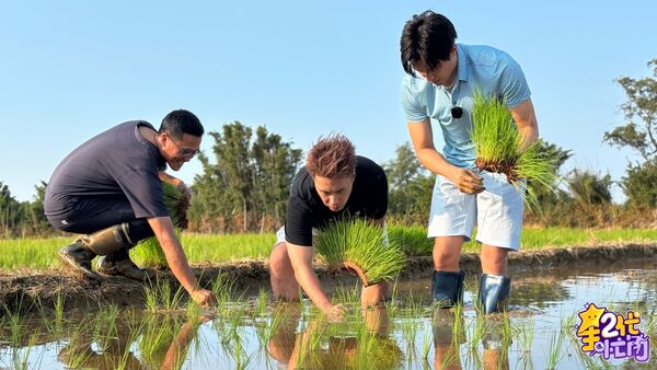 ▲余祥銓挑米「零耐心」汗水用倒的。（圖／節目提供）