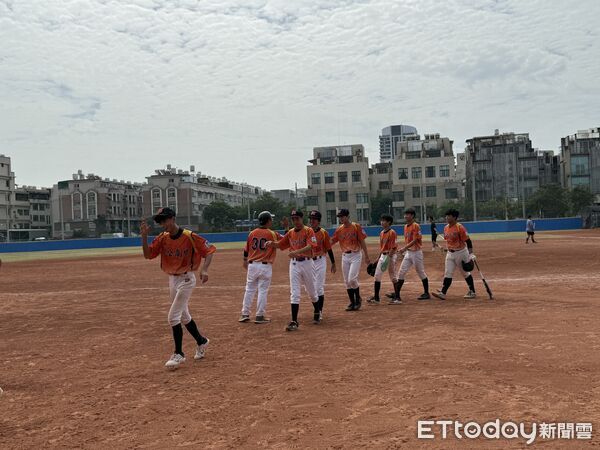 ▲▼中信盃黑豹旗馬公高中，王耀韡（左）與章平（右）。（圖／記者楊舒帆攝）