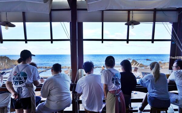 ▲▼新北貢寮東北角美食推薦「92k週末食堂」！季節限定絕美海景餐廳，一周只營業4天。（圖／部落客Mika提供）