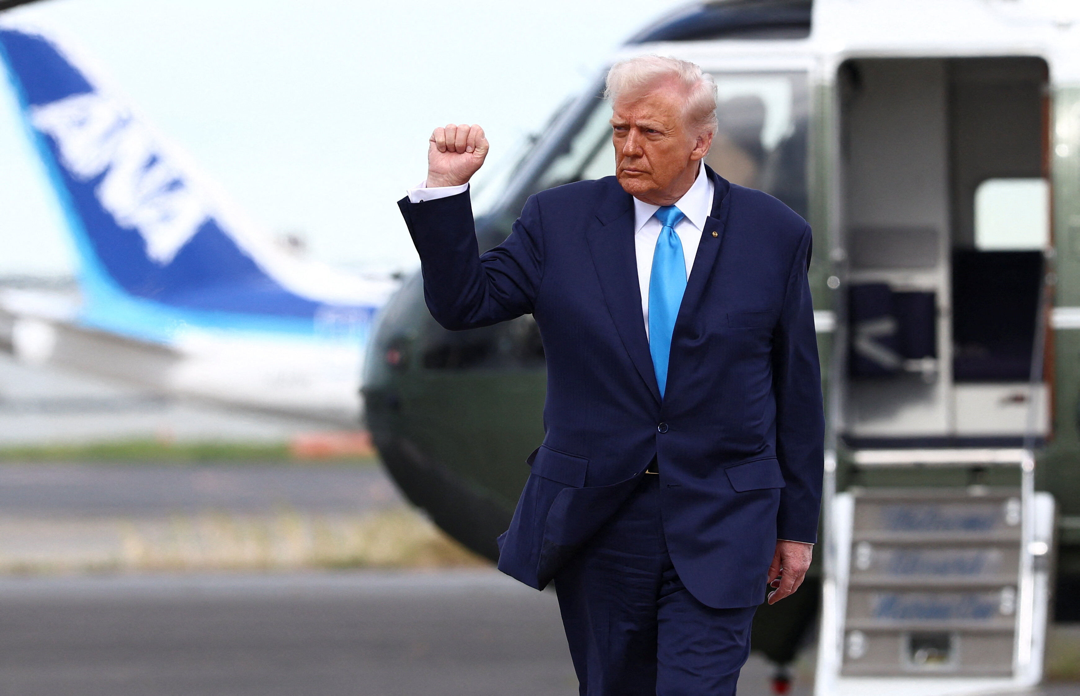 ▲▼ 川普離開日本，飛往南韓。（圖／路透）