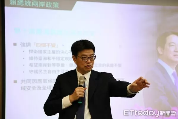 ▲邱垂正主委蒞臨台東大學專題演講。（圖／記者楊晨東翻攝）