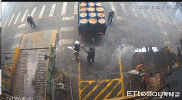 ▲載運廚餘到屏東縣焚化爐處理，兩人遭聲押。（圖／屏東縣政府提供）