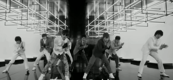 ▲SJ 2009年以一首〈Sorry, Sorry〉掀起全台旋風。（圖／翻攝自YouTube／Sorry, Sorry）