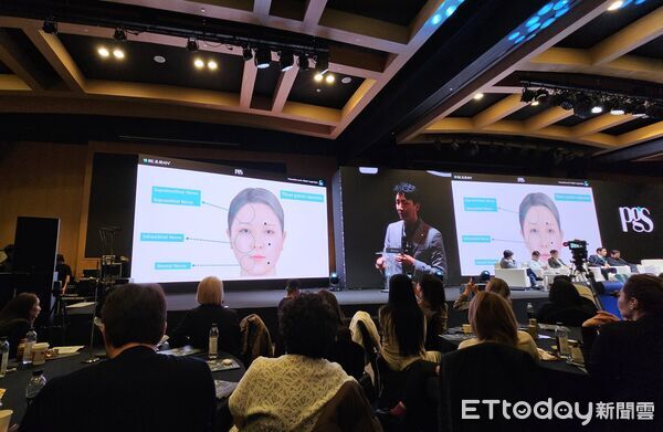 ▲韓國PharmaResearch在江陵舉辦PGS全球醫學研討會，台灣藝群醫學美容集團董事長王正坤醫師受邀出席，與各國專家探討再生醫學臨床應用。（圖／記者林東良翻攝，下同）