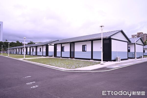 ▲▼「組合屋」建物位於花蓮市美崙地區民孝段土地(林園公園)旁。（圖／花蓮縣政府提供，下同）