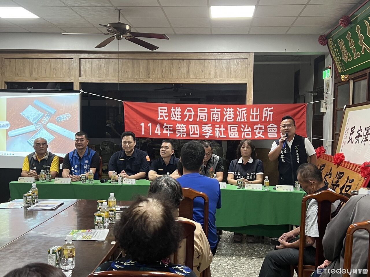 民雄警深入社區宣導治安 提醒留意詐騙、喪屍菸彈