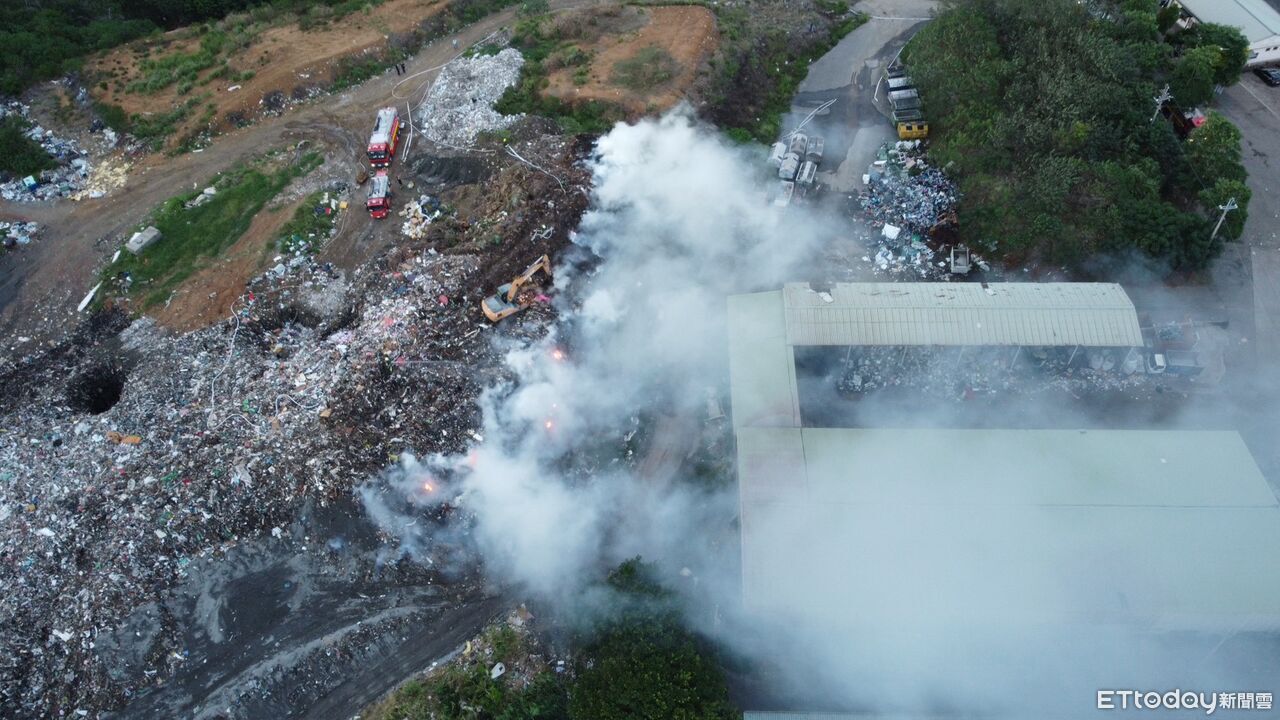 今年第4次了!苗栗西山垃圾場清晨又竄火煙 消防緊急灌救