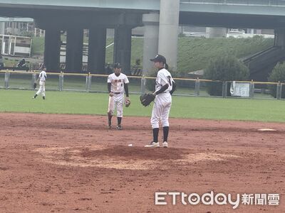 黑豹旗／女隊長帶得動男球員！三重商工「敢打」氣氛好