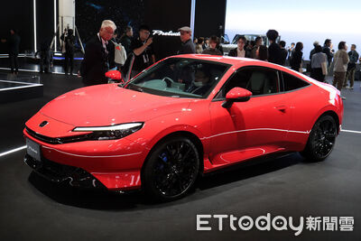 台灣本田「今年壓軸新車」預告12月登台！全新雙門搭載2.0升油電