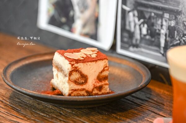 ▲▼Caffe Fiore珈琲花。（圖／部落客周花花授權提供）