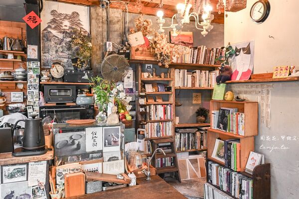 ▲▼Caffe Fiore珈琲花。（圖／部落客周花花授權提供）