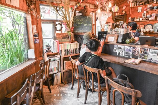 ▲▼Caffe Fiore珈琲花。（圖／部落客周花花授權提供）