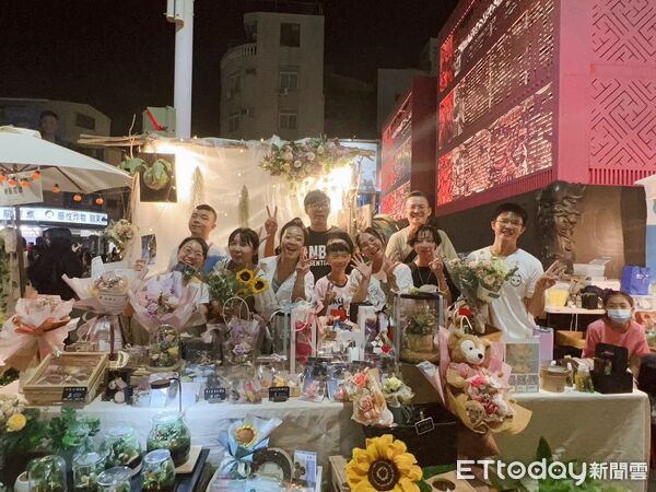 ▲崑山科技大學USR團隊三度舉辦「綠色永續市集」，吸引萬名民眾共襄盛舉。（記者林東良翻攝，下同）