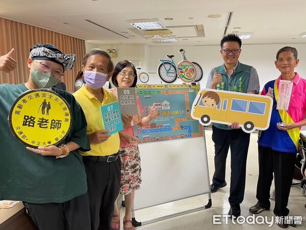 ▲台南市榮獲教育部第7屆樂齡奉獻獎6項殊榮，展現推動高齡友善城市成果。（記者林東良翻攝，下同）