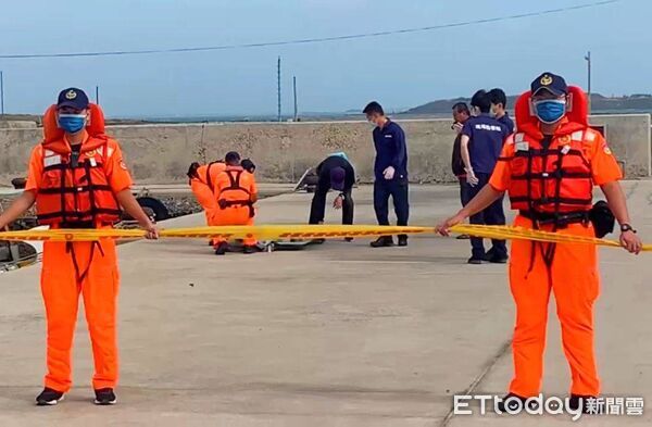 ▲▼澎湖漁港外籍漁工失聯，今遺體浮出水面。（圖／記者陳洋翻攝）