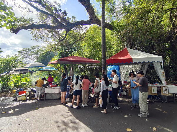 ▲▼礁溪香腸伯。（圖／部落客WISELY&rsquo;S 拍拍照寫寫字授權提供）