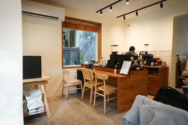 ▲▼靜居珈琲。（圖／部落客水晶安蹄不務正業過生活授權提供）