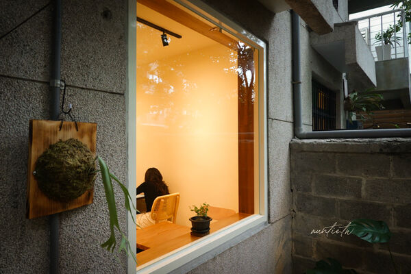 ▲▼靜居珈琲。（圖／部落客水晶安蹄不務正業過生活授權提供）