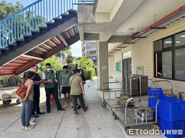 ▲台南市啟動「廚餘減量&times;在地食材」雙軌計畫，結合低碳校園標章推動減碳行動。（記者林東良翻攝，下同）