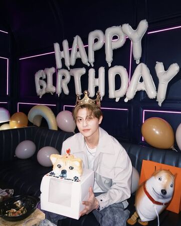 ▲粿粿沒洗澡「突襲王子房間」！美國互動被翻出　IG喊話：永遠e起（圖／翻攝自王子IG）