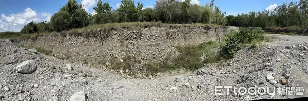 ▲高樹拍賣土地。（圖／屏東執行分署提供）