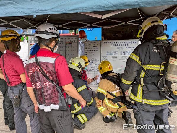 ▲▼為有效提升大型工廠在面對火災等災害時的自主應變能力，及磨練消防人員的專業救災技能，高市消防局第三救災救護大隊於今天(30日)上午，在中鋼鋁業股份有限公司，舉行了一場全面的聯合演練。（圖／記者吳世龍翻攝）