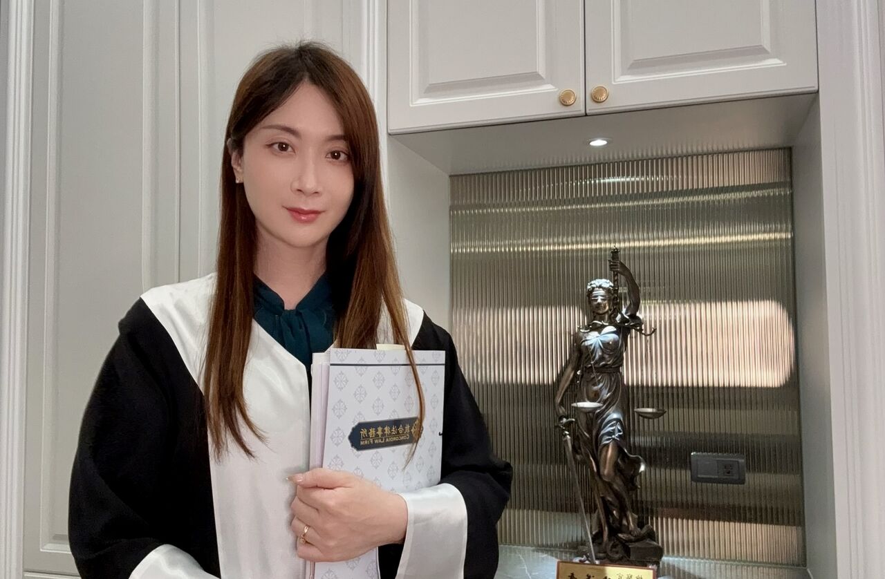 前最美檢察官遭酸 霸氣給黑卡「太座不用工作是基本」