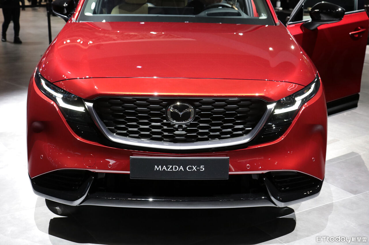 ▲Mazda馬自達日本移動展概念車與新CX-5。（圖／記者張慶輝攝）