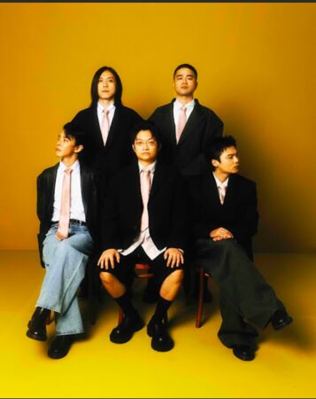 ▲▼ 落日飛車希望讓大家聽見最純粹的他們。（圖／華納音樂提供）