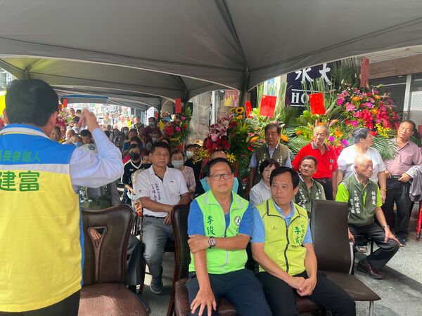 ▲前彰化市長邱建富參加民進黨縣長初選，今日成立競辦。（圖／競辦提供）