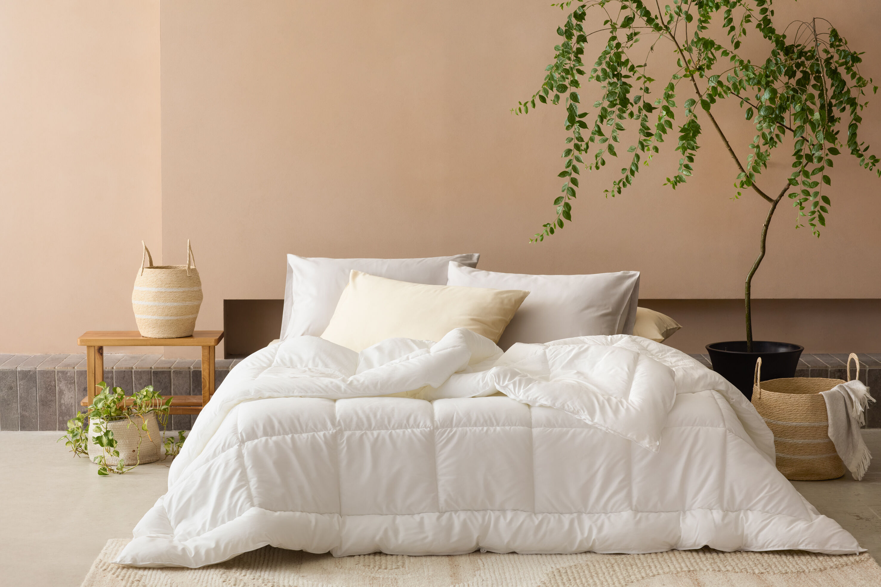 ▲HOLA雙11優惠祭設計單品2.3折起。（圖／業者提供）