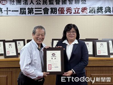 王美惠三冠王!獲公督盟優秀立委殊榮七度獎