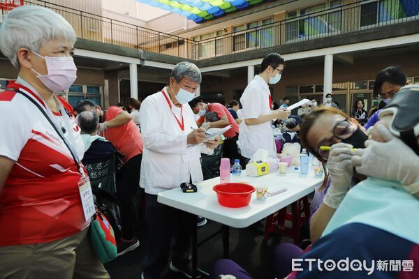 ▲▼  嘉義縣114年度特殊需求、樂齡長照潔牙，團體競賽促進口腔健康     。（圖／嘉義縣政府提供）