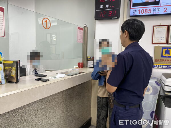 ▲▼    謊稱聯合國軍人行騙 水上熱心警臨櫃阻詐成功 。（圖／水上分局提供）